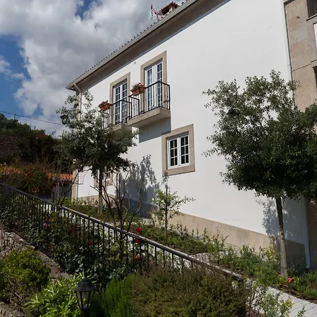 Casa De Sao Domingos Bed and breakfast
